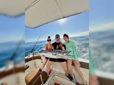 Doña Nina Fishing Tours – 41’ Silverton thumbnail