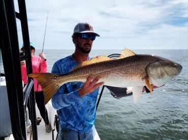 Eastern Tailz 25’ contender bay thumbnail