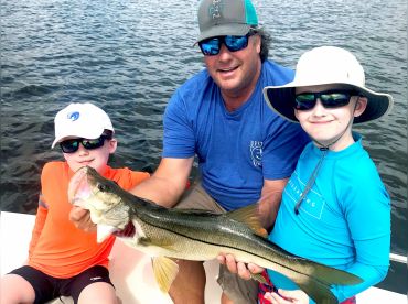 Born 2 Fish thumbnail