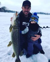 Pj's Guide Services – Ice Fishing