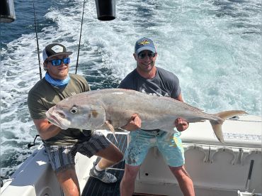 Infinite Blue – 50’ SeaRay,  Veteran Owned thumbnail