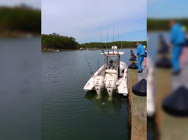 Johnny Quest Sport Fishing – 30' thumbnail