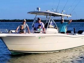 Full Boat Charters – Kids Fishing, est. 2005