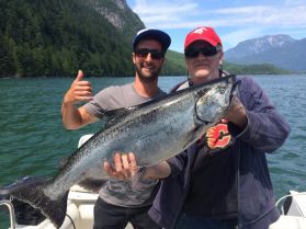Cliff’s Chinook Charters