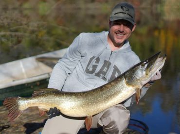 Pike-Kayak-Tour (Danube) + BITE WARRANTY