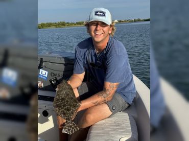 Hot Reels Inshore Charters thumbnail
