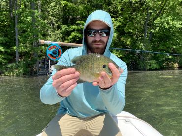 J. Young Outdoors โ Fly, Cast