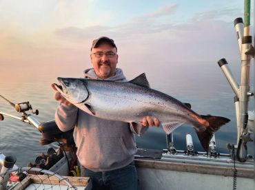 Silver & Gold Sport Fishing