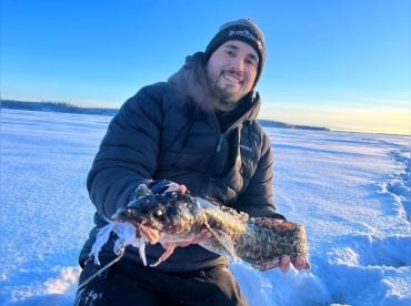 Crazy J’s Guiding – Ice Fishing