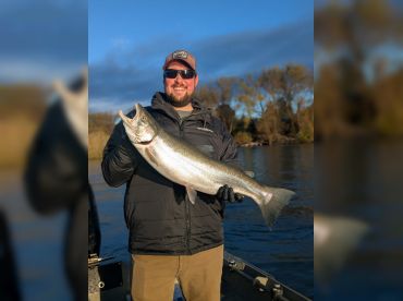 Rippin Drag Charters - Steelhead Trip thumbnail