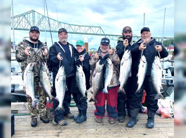Astoria, Ore Chinook & Coho Salmon thumbnail