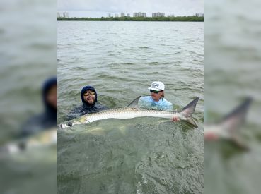FishNSea Charters – Boston Whaler 22’ thumbnail