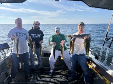 Right Hook Walleye Charters llc.