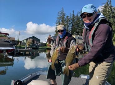 365 Charters - Smallmouth Bass Fishing
