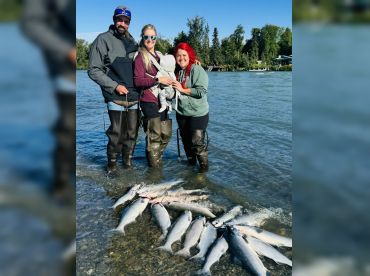 Around The Bend Fishing โ Kenai, AK