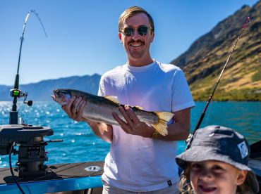 Lake Wanaka Fishing Adventure by Boat