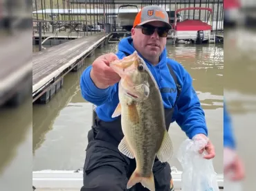 LOZ Guide Service LLC