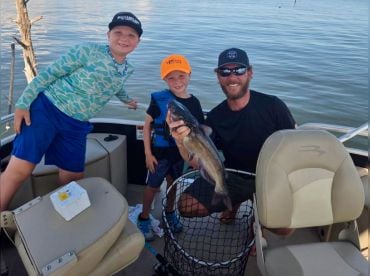 Lancaster Guide Service – Catfish