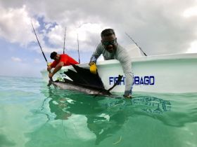 Fish Tobago Tours - 21' Boat