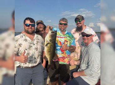Okeechobee Pontoon Fishing Trips