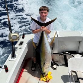 100lb Yellowfin catch!