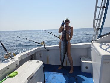 8 hr offshore trolling 