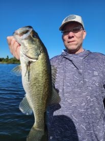 Repeat friends catching 35 bass in 5hrs