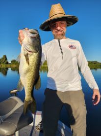 Kids having fun ! First time fishing 