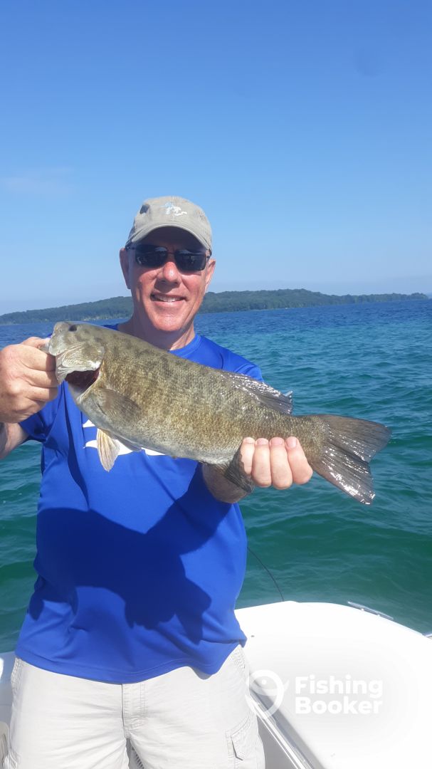 Grand Traverse Bay Report Photo 0
