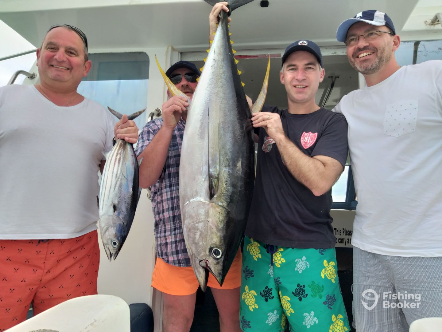 Le Morne Report Photo 0