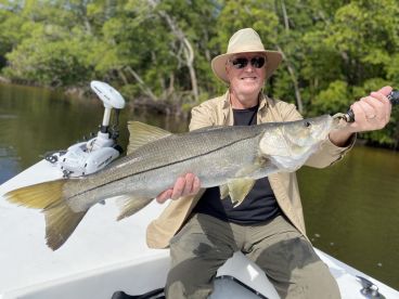 Sight fishing big snook !