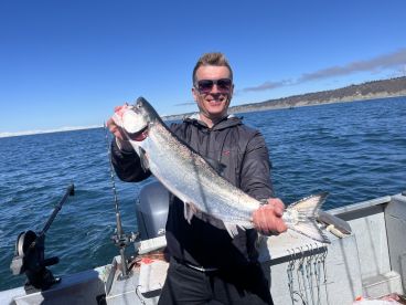 Pretty good king salmon bite the past co