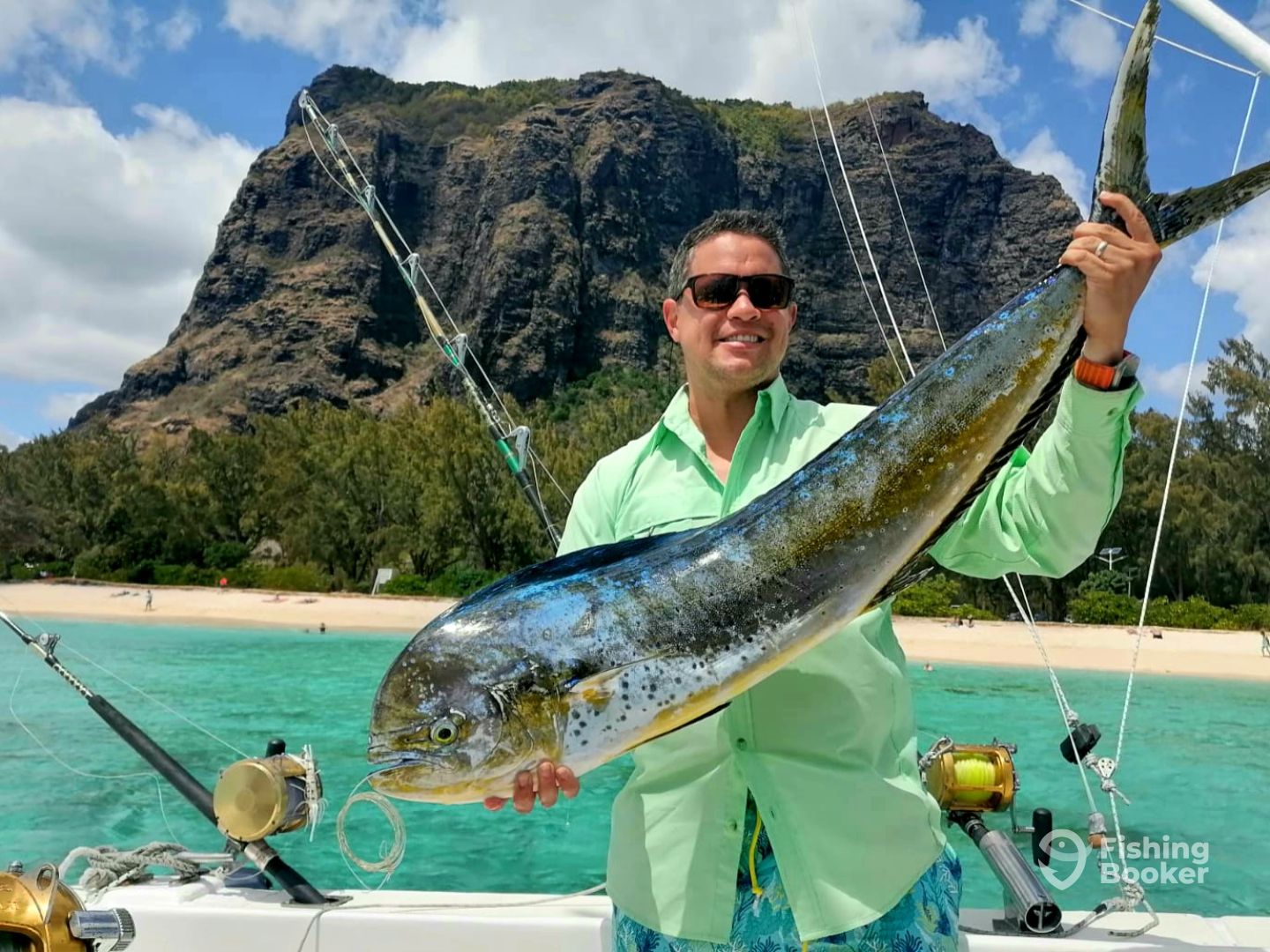 Le Morne Report Photo 0