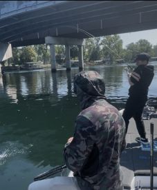 Lake Taneycomo 4 hour Trout Fishing 