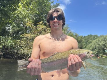 Beautiful River, good fishing