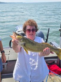 Walleye fishing 