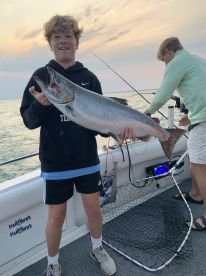 Captain Bruce put us on fish!!!