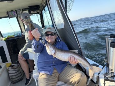 16 pounds LakeTrout fillets, and a White Fish to boot! 