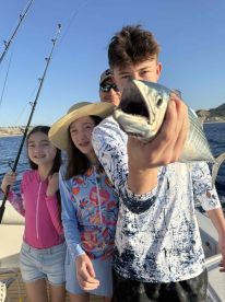 Most amazing fishing trip! Caught 265 lb blu marlin - over 9 ft long 