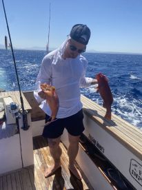 "8 Hours of Non-Stop Fishing Fun: An Unforgettable Angling Experience!"