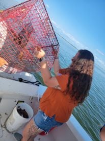 Crabbing 