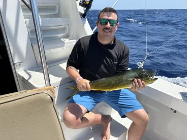 First time fishing offshore in Cabo