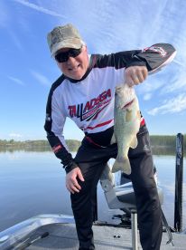Removing invasive blue catfish from Potomac 