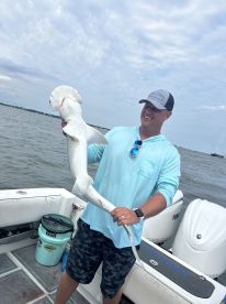 Lots of fish, knowledgeable Captain!