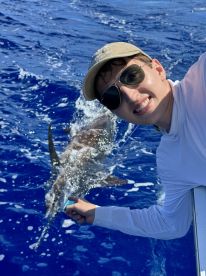 There be marlin in these seas!