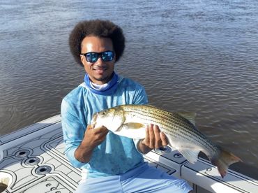 Fantastic Fishing Experience with Captain Garrett—Redfish Galore and a Memorable Gar Catch