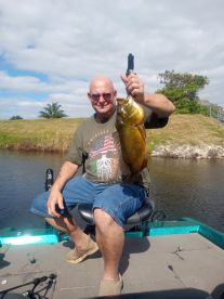 Captain Manny puts you on the fish