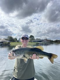 Great day, great boat, Great Lake, great Captain Jackson Williams and excellent fishing we even caught some big ones