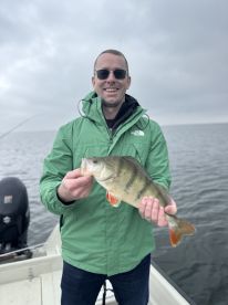 Unforgettable Family Fishing Trip on the IJsselmeer – Big Perch, Great Guide, and Kid-Friendly Fun!