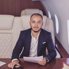 Aleksandr L.